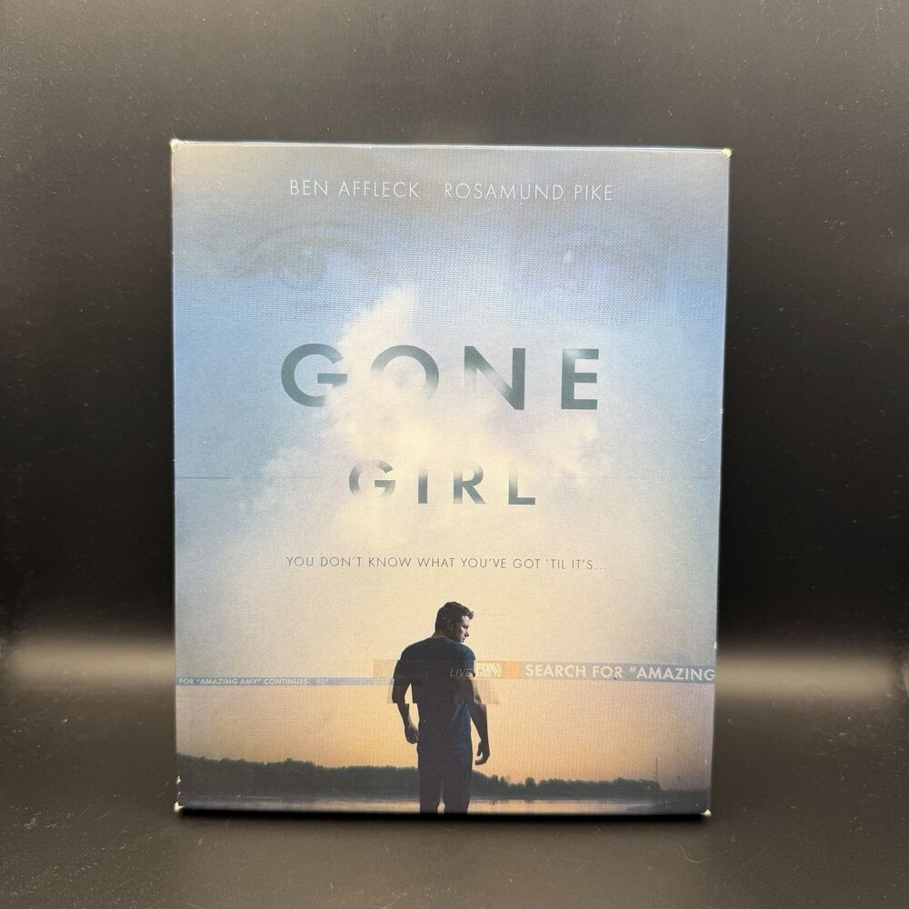 Gone Girl (Blu-ray, 2014) Amazing Amy Book Set